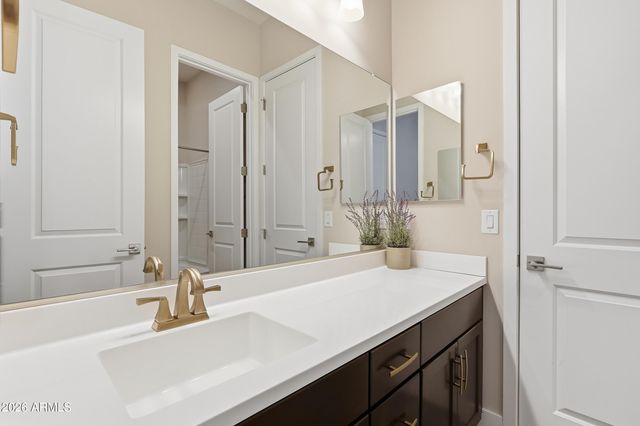 9817 E STROBE Avenue, Mesa, AZ 85212