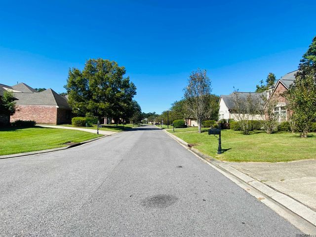 36474 Rue Lamonte Ct, Prairieville, LA 70769