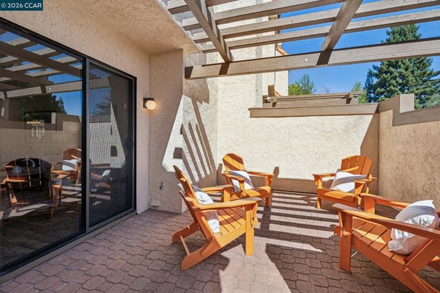 531 Pimlico Ct, Walnut Creek, CA 94597