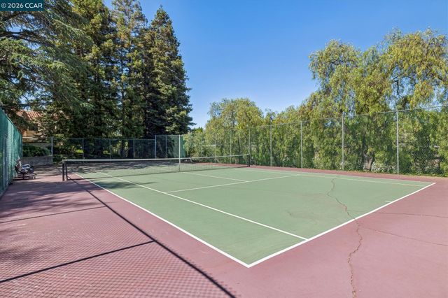 531 Pimlico Ct, Walnut Creek, CA 94597