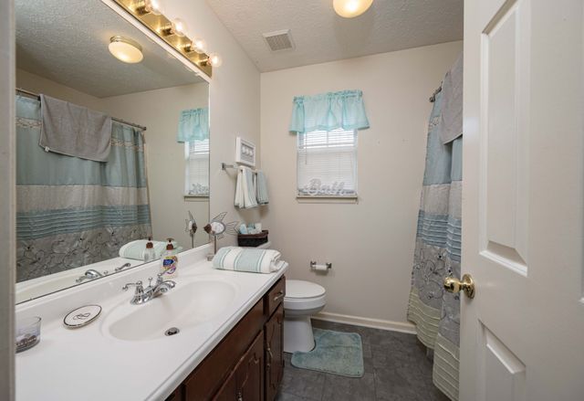 784 Jaywood Drive, Old Hickory, TN 37138