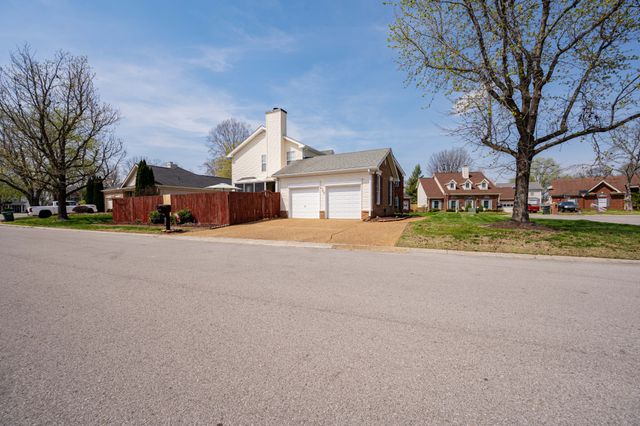 784 Jaywood Drive, Old Hickory, TN 37138