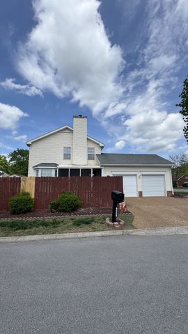 784 Jaywood Drive, Old Hickory, TN 37138
