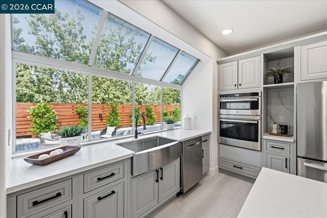 126 Blackstone Dr, Danville, CA 94506