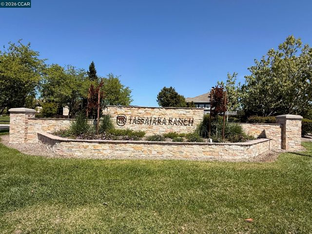 126 Blackstone Dr, Danville, CA 94506