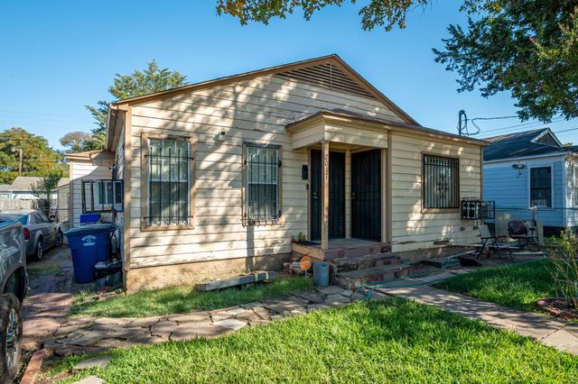 2017 Lea Crest Drive, Dallas, TX 75216