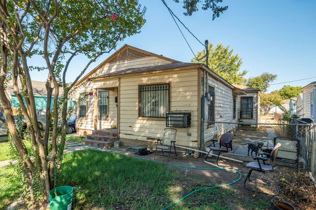 2017 Lea Crest Drive, Dallas, TX 75216