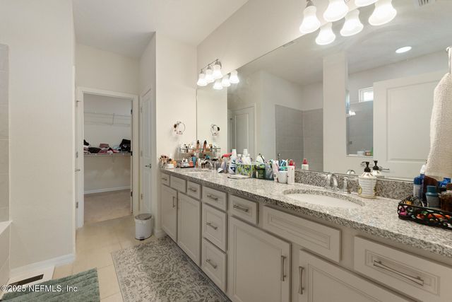 4551 FARMHOUSE GATE Trail, Jacksonville, FL 32226