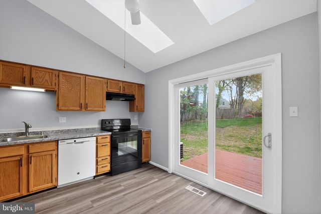 12909 SUMMER HILL DR, Silver Spring, MD 20904