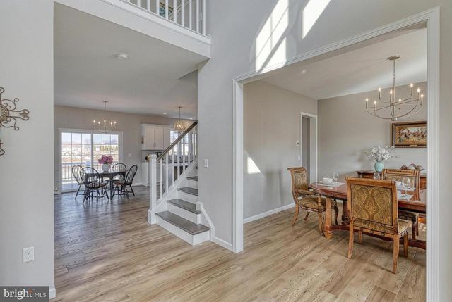 102 BERKSHIRE DRIVE, Carlisle, PA 17015