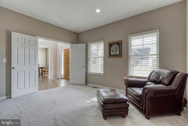 102 BERKSHIRE DRIVE, Carlisle, PA 17015