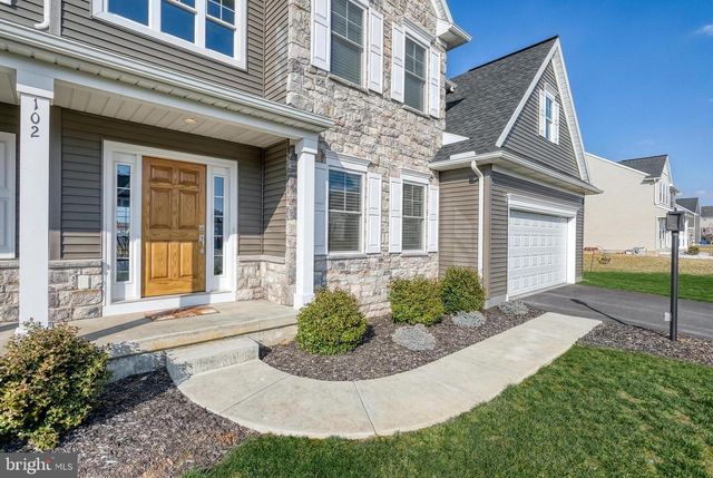 102 BERKSHIRE DRIVE, Carlisle, PA 17015