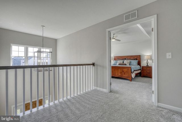 102 BERKSHIRE DRIVE, Carlisle, PA 17015