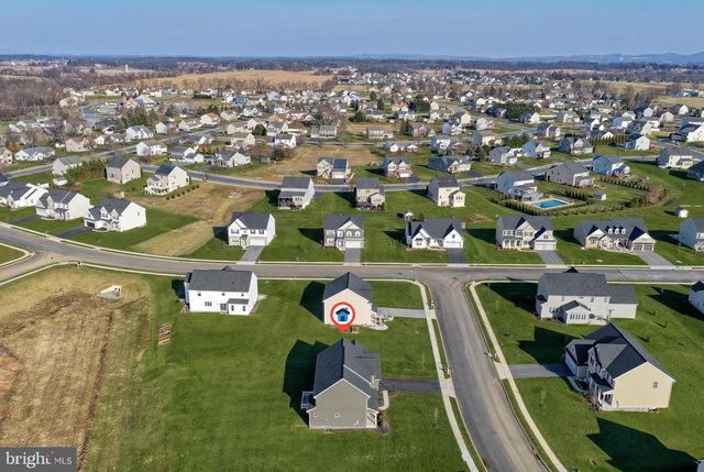 102 BERKSHIRE DRIVE, Carlisle, PA 17015