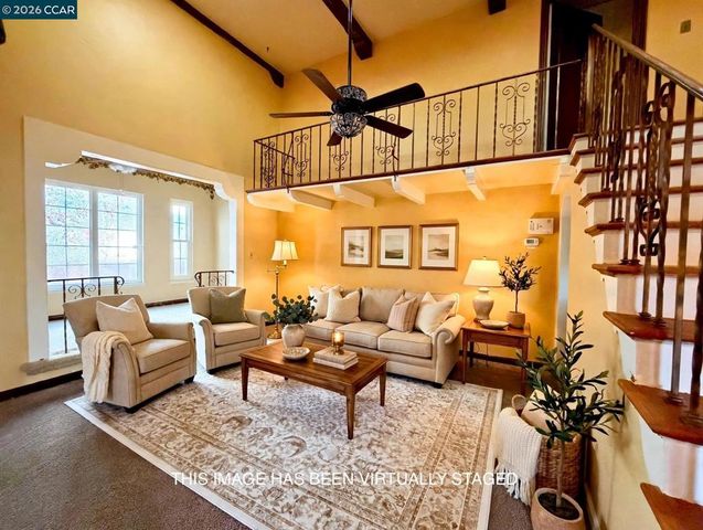 477 W 10Th St, Pittsburg, CA 94565