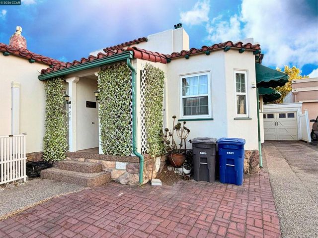 477 W 10Th St, Pittsburg, CA 94565