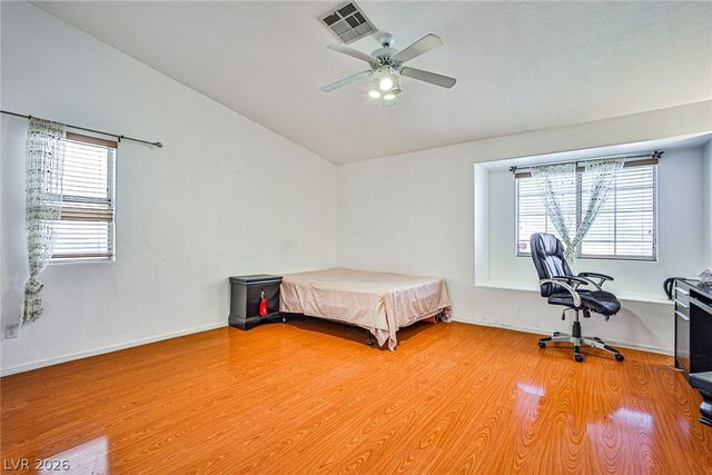 6086 Sunken River Trail, Las Vegas, NV 89118