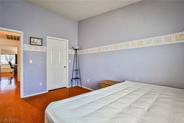 6086 Sunken River Trail, Las Vegas, NV 89118