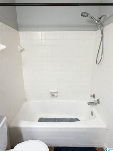 1220 LOUISE DRIVE, Weaver, AL 36277