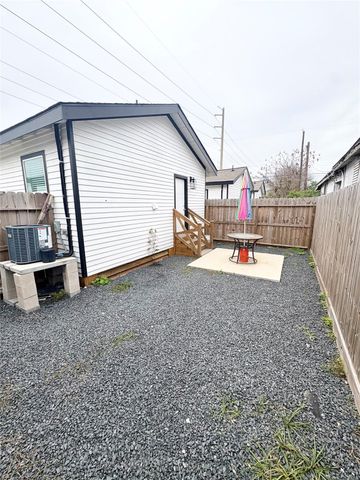 1224 53rd, Galveston, TX 77551