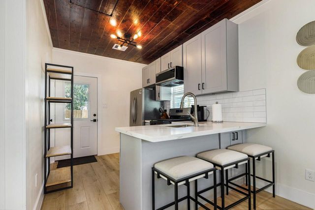 1224 53rd, Galveston, TX 77551