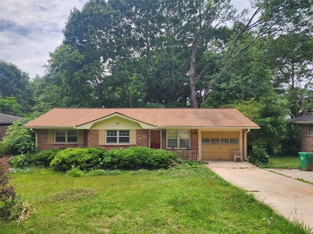 898 Pine Roc Drive, Stone Mountain, GA 30083