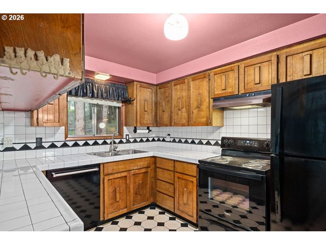 28850 Se STONE Rd, Boring, OR 97009