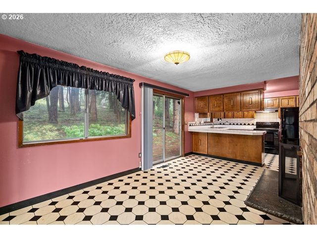 28850 Se STONE Rd, Boring, OR 97009