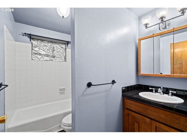 28850 Se STONE Rd, Boring, OR 97009