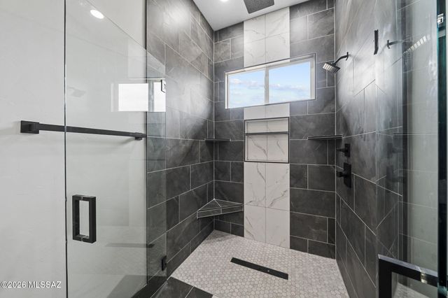 102 S Montgomery Avenue, Vail, AZ 85641