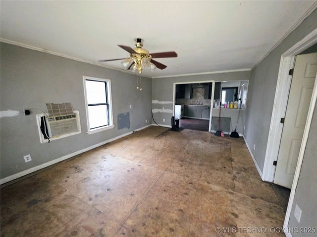 114 E Elm Street, Haskell, OK 74436