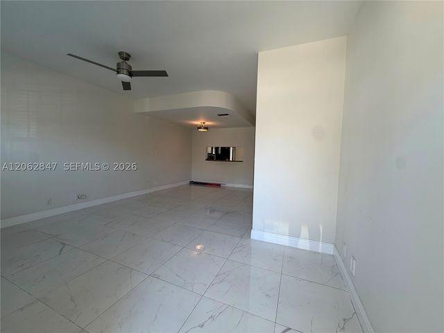 9820 NW 56th Pl 0, Coral Springs, FL 33076