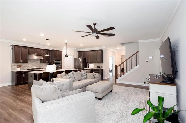 5722 Pickens Garden Lane, Powder Springs, GA 30127