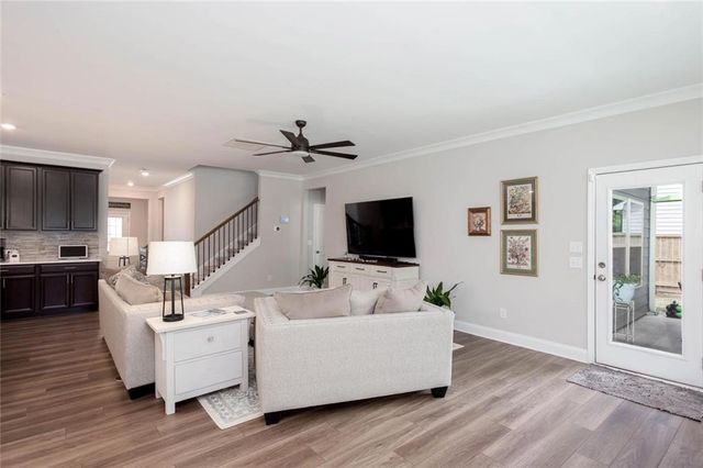 5722 Pickens Garden Lane, Powder Springs, GA 30127