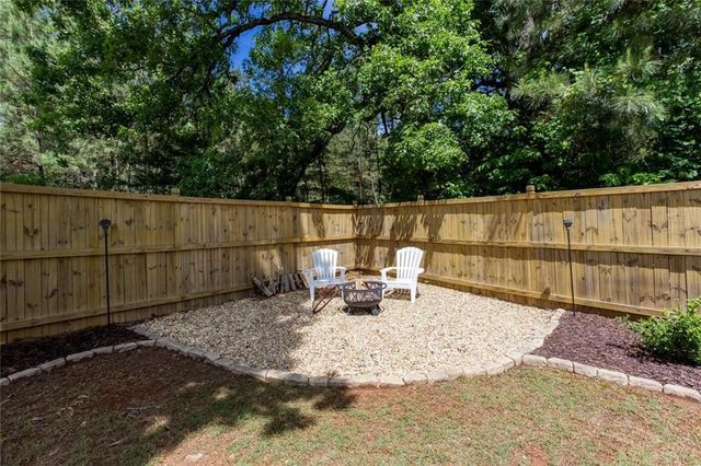 5722 Pickens Garden Lane, Powder Springs, GA 30127