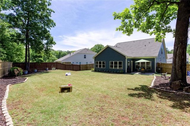 5722 Pickens Garden Lane, Powder Springs, GA 30127