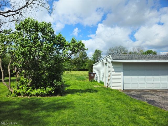 4624 Derbyshire Drive, North Randall, OH 44128