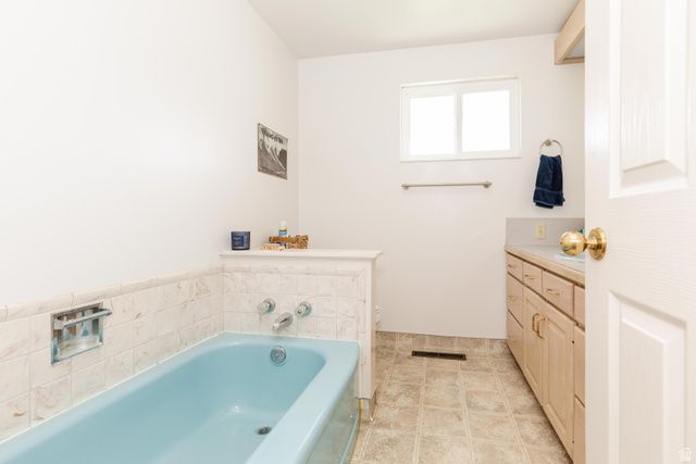 4302 S 2325 W, Roy, UT 84067