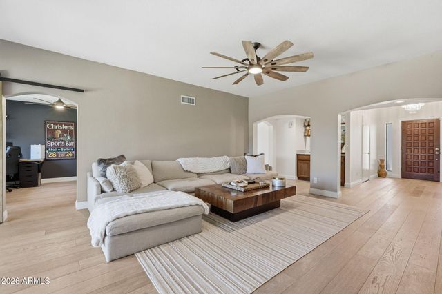 6733 E PHELPS Road, Scottsdale, AZ 85254