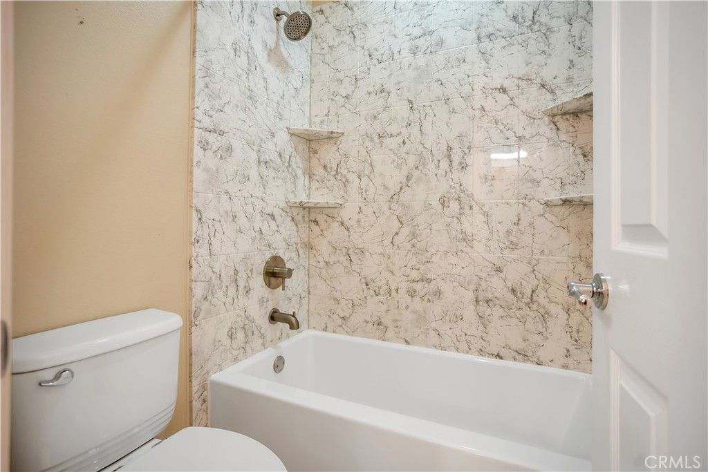 Image 37 of property listing at 13816 Hummingbird, Rancho Cucamonga, CA 91739