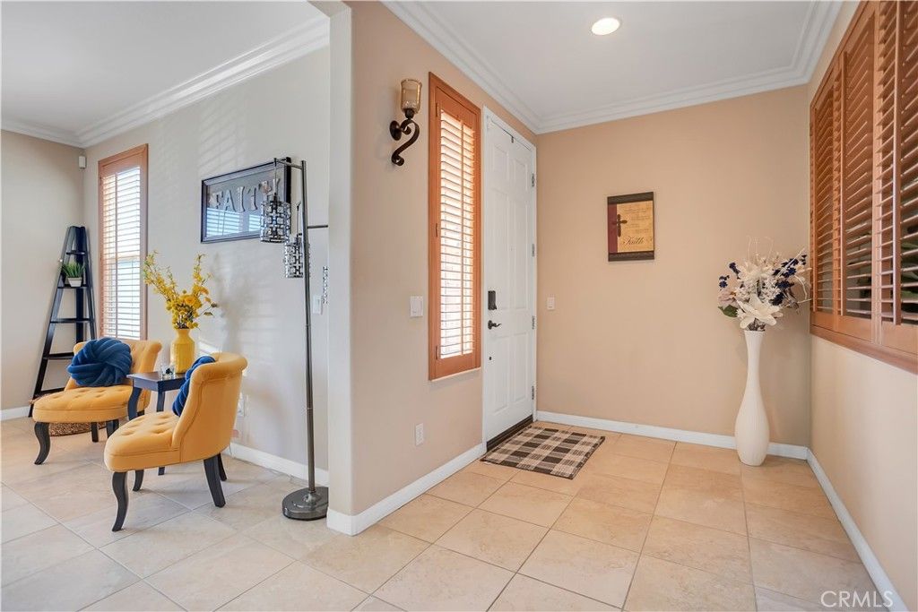 Image 4 of property listing at 13816 Hummingbird, Rancho Cucamonga, CA 91739