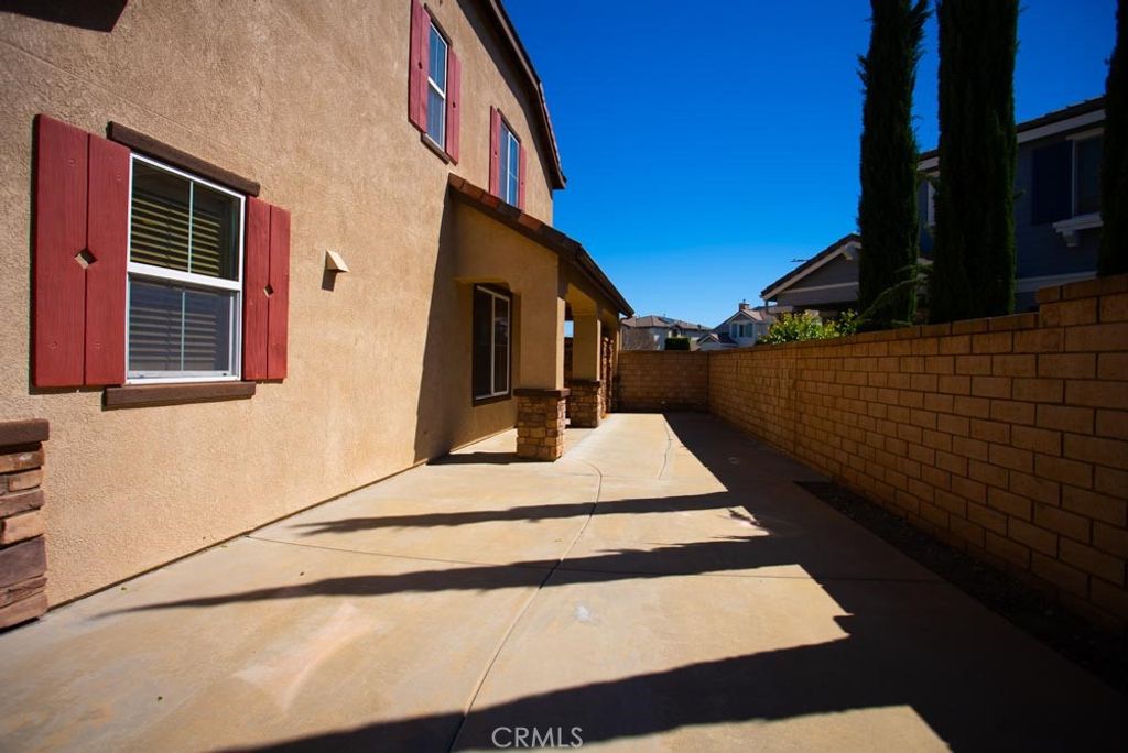 Image 40 of property listing at 13816 Hummingbird, Rancho Cucamonga, CA 91739