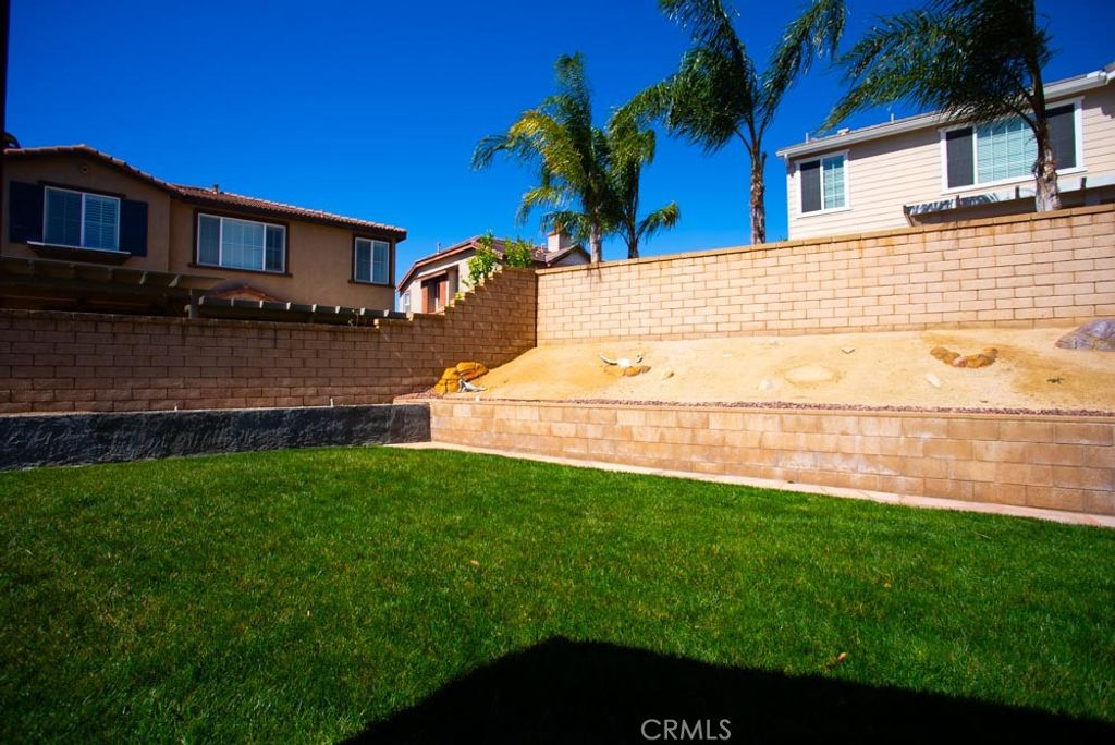 Image 44 of property listing at 13816 Hummingbird, Rancho Cucamonga, CA 91739