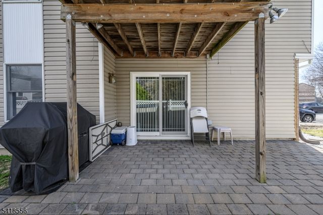 235 Dakota St, Paterson City, NJ 07503