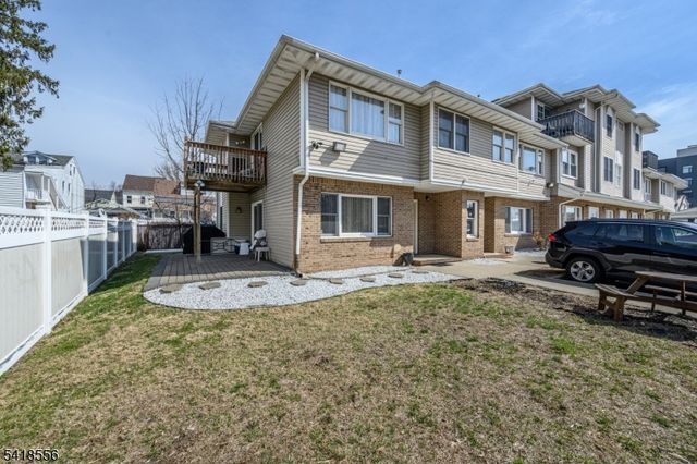235 Dakota St, Paterson City, NJ 07503