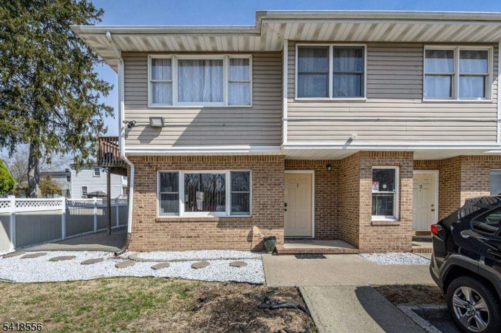 235 Dakota St, Paterson City, NJ 07503 — exterior