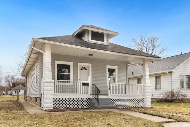 1618 E Dayton Street, South Bend, IN 46613