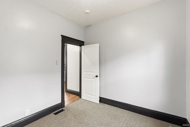 1618 E Dayton Street, South Bend, IN 46613