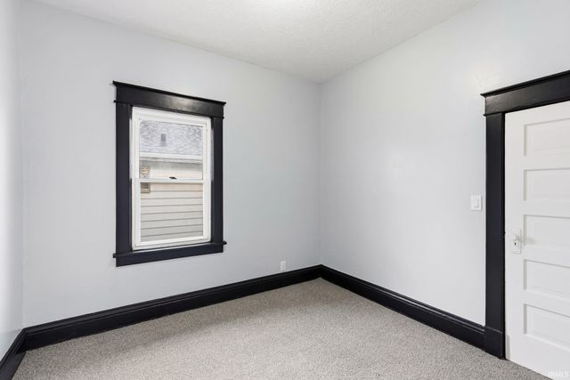 1618 E Dayton Street, South Bend, IN 46613