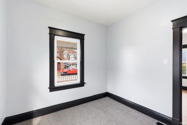 1618 E Dayton Street, South Bend, IN 46613